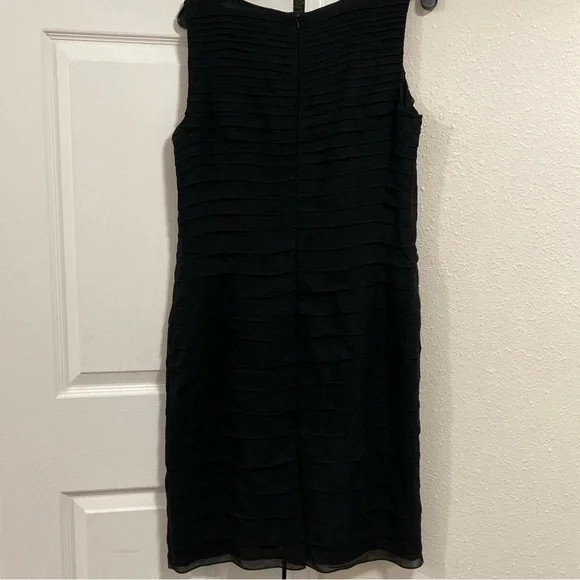 Talbots Black 100% Silk Layered Chiffon Cocktail Dress Elegant Sleeveless Sz 12 - Picture 2 of 14